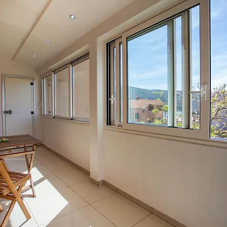 Apartment Petra *