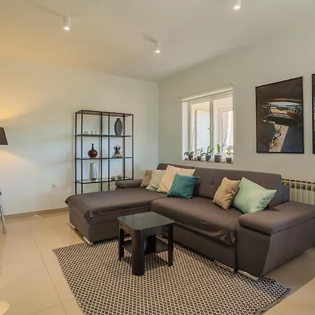 Petra Apartmán Cres